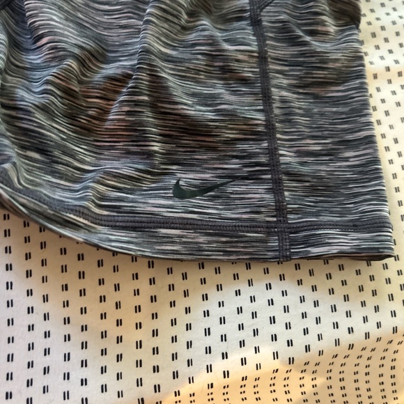 nike pros can fit medium and small :) - Picture 4 of 4